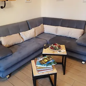 Hidden Gem Apartament Tirana